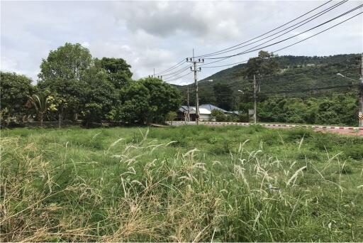 Beautiful plot of land with mountain view and close to Bangpor Beach