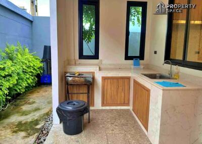 Modern 3 Bedroom Pool Villa In Huai Yai Pattaya For Rent