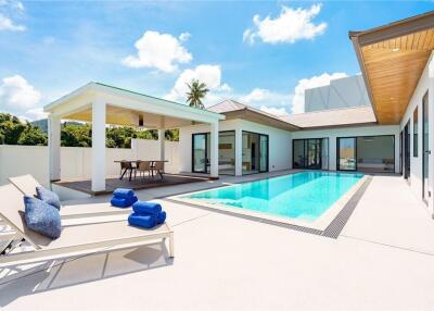 Modern pool villa close to Choeng Mon Beach