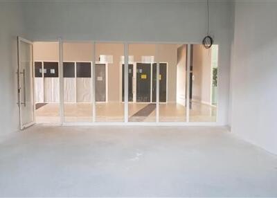 For Rent Retail Shop Supalai Lite Ratchada-Naradhiwas-Sathon (Retail Shop)  40.57 sq.m,  bedroom