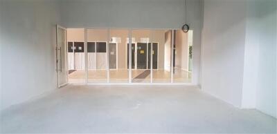 For Rent Retail Shop Supalai Lite Ratchada-Naradhiwas-Sathon (Retail Shop)  40.57 sq.m,  bedroom