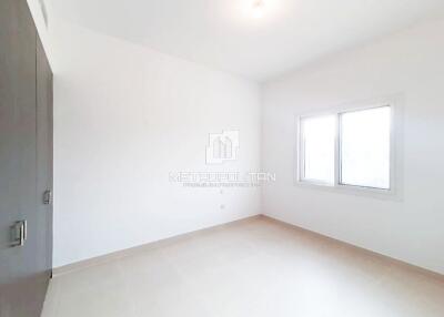 Full Corner Unit  Fully Furnished  Ready To Move