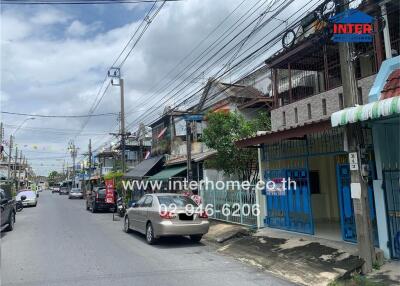 Street view of a residential area