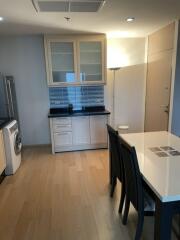 Modern kitchen with dining area