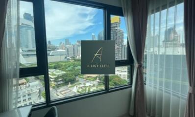 Bedroom with urban city view