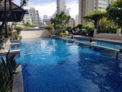 Investment Condo Sukhumvit 11 Sale