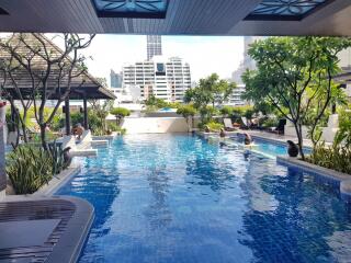 Investment Condo Sukhumvit 11 Sale