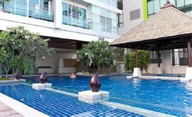 Investment Condo Sukhumvit 11 Sale