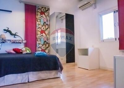 Single house, good location, next to the BTS, Single house Tararom, Ramkhamhaeng 150