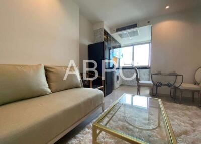 1 Bedroom Condo For Rent