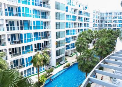 2 bedroom Condo in Grand Avenue Residence Pattaya