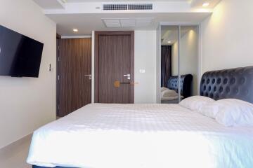 2 bedroom Condo in Grand Avenue Residence Pattaya