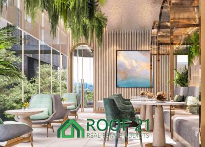 Exclusive 47 SQM High-Rise Luxury Condo on the 41st Floor at AROM JOMTIEN – Unmatched Panoramic Ocean Views! / S-0895K