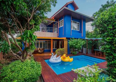 Two Storey 4 Bedroom Thai Style Pool Villa For Sale In Soi 88