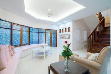 Two Storey 4 Bedroom Thai Style Pool Villa For Sale In Soi 88