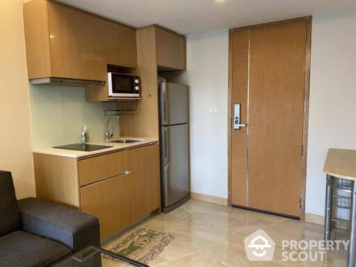 1-BR Condo at Socio Ruamrudee near BTS Nana