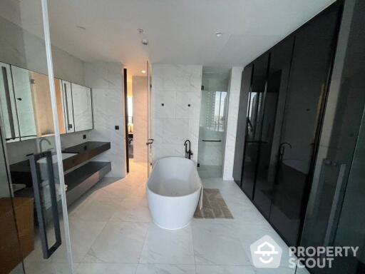 1-BR Condo at Tait Sathorn 12 near BTS Saint Louis