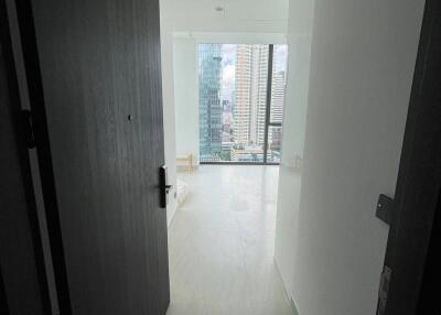 1-BR Condo at Tait Sathorn 12 near BTS Saint Louis