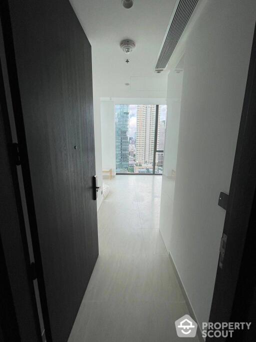 1-BR Condo at Tait Sathorn 12 near BTS Saint Louis