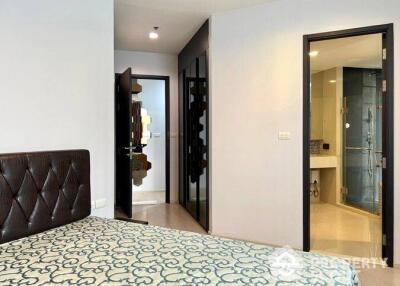 2-BR Condo at Rhythm Sukhumvit 44/1 near BTS Phra Khanong