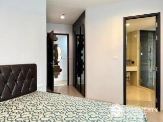 2-BR Condo at Rhythm Sukhumvit 44/1 near BTS Phra Khanong