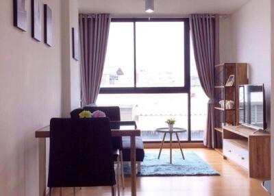 1-BR Condo at Bangkok Feliz Sukhumvit 69 near BTS Phra Khanong