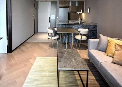 1-BR Condo at The Reserve 61 Hideaway near BTS Thong Lor