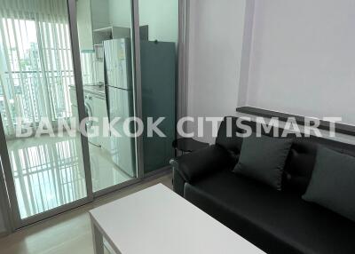 Condo at Life Ratchadapisek for sale