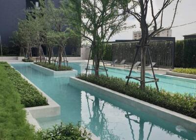 1-BR Condo at Ideo Sukhumvit 93 near BTS Bang Chak