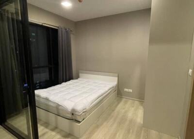 1-BR Condo at Condolette Midst Rama 9 near MRT Phra Ram 9