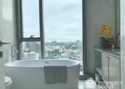 2-BR Condo at Kraam Sukhumvit 26 near BTS Phrom Phong