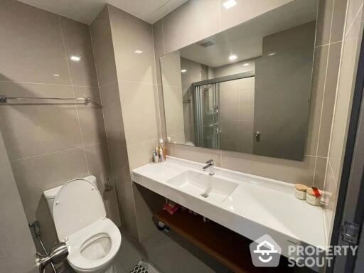 1-BR Condo at Ideo Sathorn-Wongwian Yai near BTS Wongwian Yai