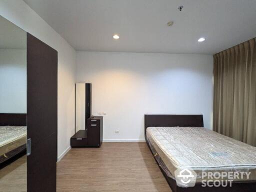 1-BR Condo at Baan Klang Krung Siam-Pathumwan Condominium near BTS Ratchathewi