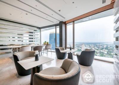 1-BR Condo at Saladaeng One near MRT Si Lom