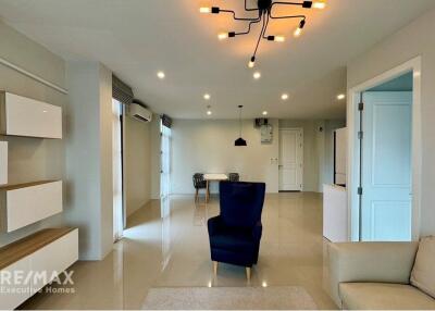 Pet Friendly 2-Bedroom Condo for Sale in Thonglor