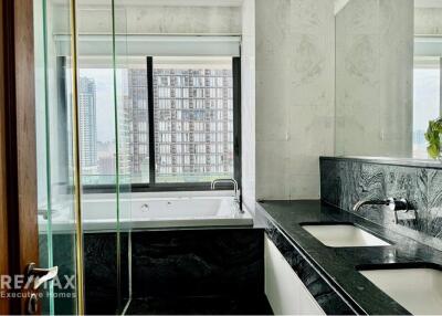 Luxurious 2-Bed with PRIVATE SWIMMING POOL in Sukhumvit 39 - Luxury Condo