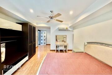 Spacious 3BR Condo for Rent in Central Bangkok