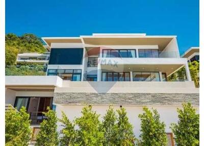 Beautiful 4-bedroom sea view villa available for rent