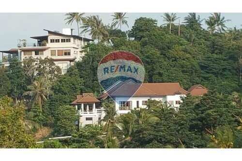 Seaview Villa 4 Bedrooms for rent at Bang Rak, Koh Samui