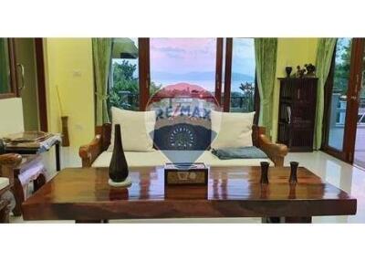 Seaview Villa 4 Bedrooms for rent at Bang Rak, Koh Samui