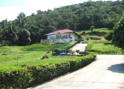 Sea View Pool Villa Project in Bang Por, Samui. Investment Property!