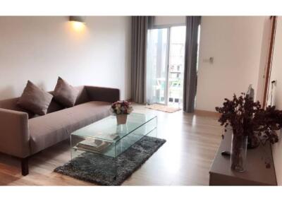 Modern apartment at Bangrak for rent