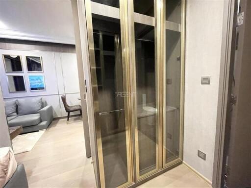 For Sale with Tenant Condominium Ashton Chula-Silom  34.96 sq.m, 1 bedroom