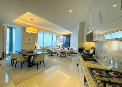 Brand New  Vacant   High Floor  Sea View