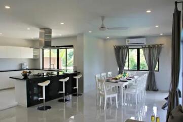 Elegant 5-Bedroom Villa with Partial Sea View in Exclusive Bophut, Koh Samui " Freehold"