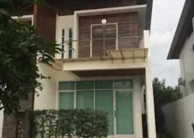 2 Bedrooms Townhome in Bophut Koh Samui