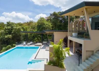 "4 Bedrooms Seaview Villa in Bophut Koh Samui"