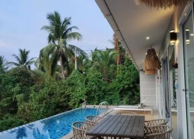 5-Bedrooms Villa with Pool near Maenam Beach, Koh Samui "SALE"