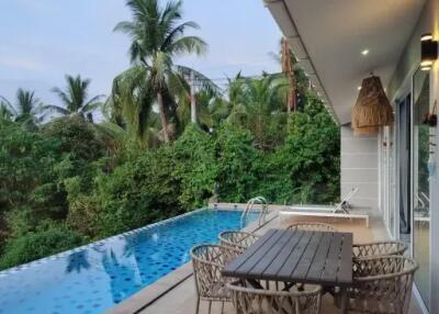 5-Bedrooms Villa with Pool near Maenam Beach, Koh Samui "SALE"