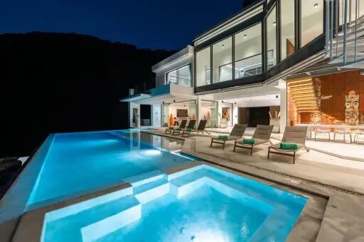 Luxury Villa with Breathtaking Sea Views in Bang Po, Koh Samui